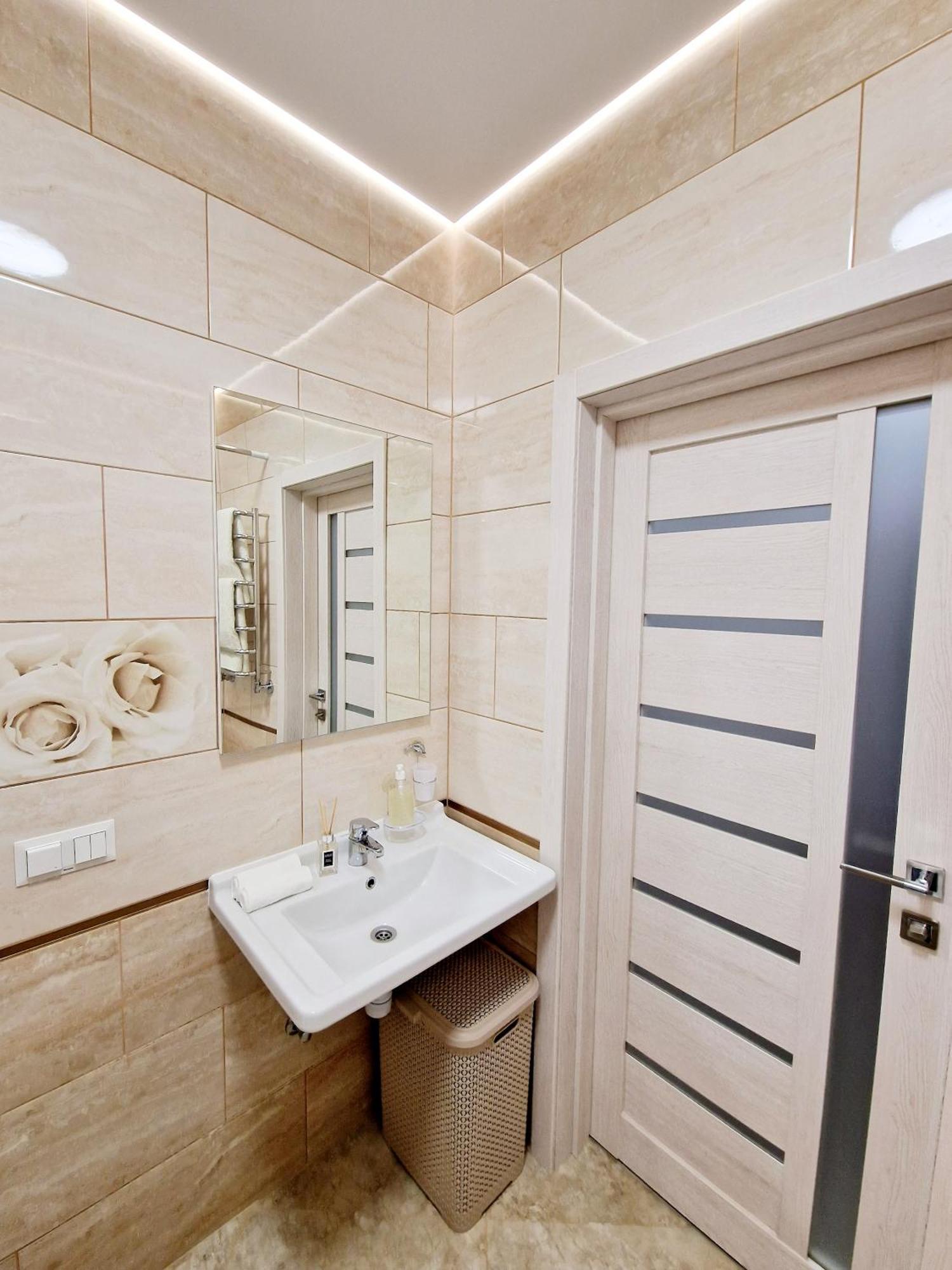 Apartament On Chornovola, 40 Жк "Варварівка" Lutsʼk 外观 照片